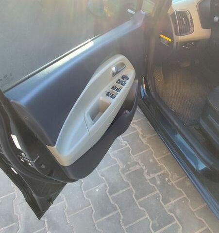 Чорний Кіа Ріо, об'ємом двигуна 1.59 л та пробігом 190 тис. км за 8500 $, фото 14 на Automoto.ua