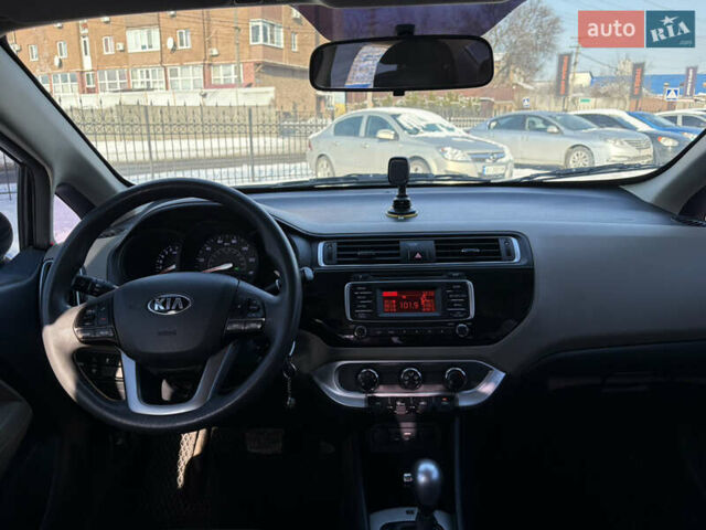 Черный Киа Рио, объемом двигателя 1.59 л и пробегом 180 тыс. км за 7999 $, фото 8 на Automoto.ua