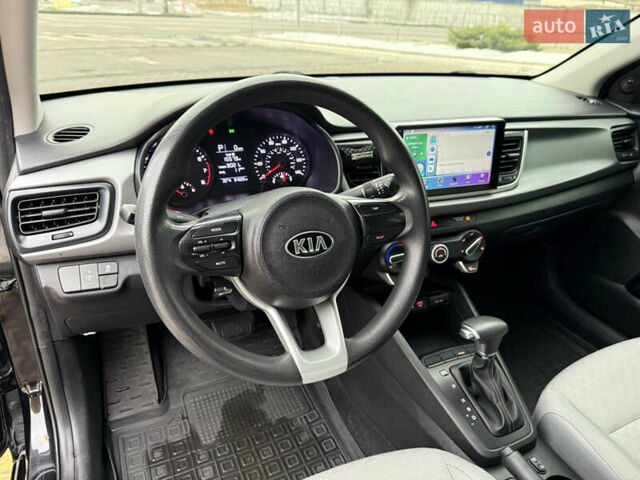 Черный Киа Рио, объемом двигателя 1.6 л и пробегом 135 тыс. км за 9800 $, фото 19 на Automoto.ua