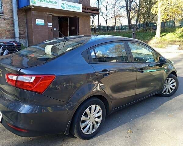 Черный Киа Рио, объемом двигателя 1.37 л и пробегом 185 тыс. км за 8500 $, фото 2 на Automoto.ua