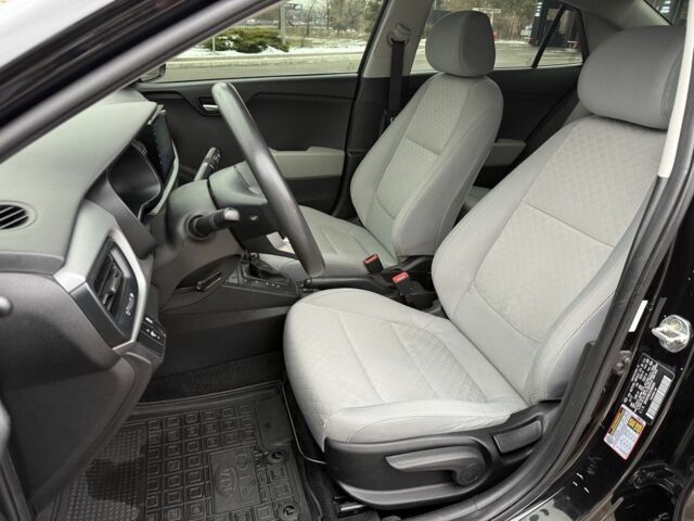 Черный Киа Рио, объемом двигателя 1.6 л и пробегом 135 тыс. км за 9800 $, фото 17 на Automoto.ua