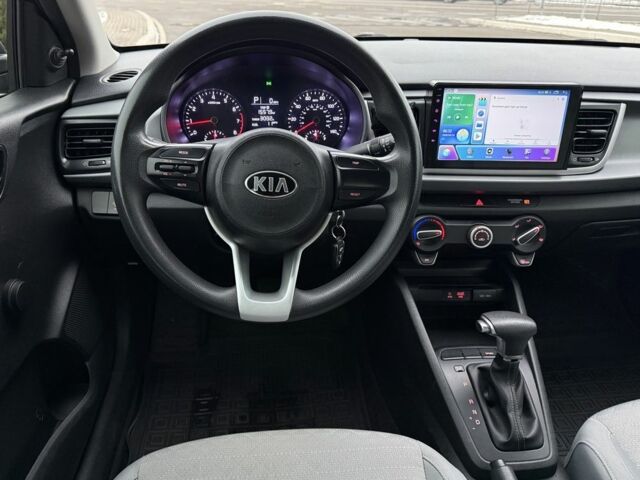 Черный Киа Рио, объемом двигателя 1.6 л и пробегом 135 тыс. км за 9800 $, фото 13 на Automoto.ua