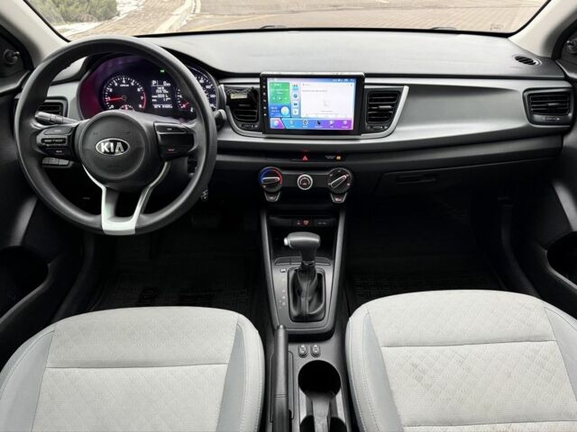Черный Киа Рио, объемом двигателя 1.6 л и пробегом 135 тыс. км за 9300 $, фото 12 на Automoto.ua