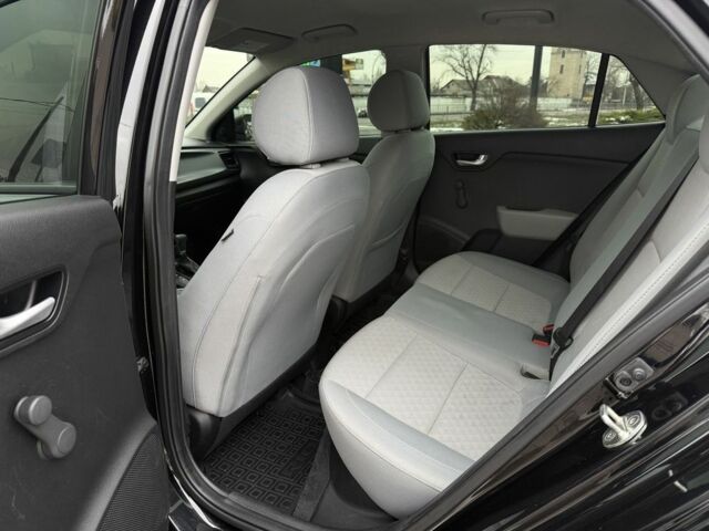 Черный Киа Рио, объемом двигателя 1.6 л и пробегом 135 тыс. км за 9300 $, фото 20 на Automoto.ua