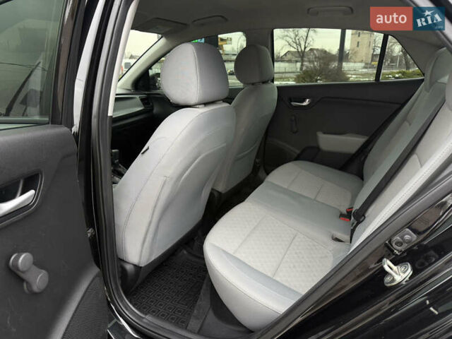 Черный Киа Рио, объемом двигателя 1.6 л и пробегом 135 тыс. км за 9300 $, фото 33 на Automoto.ua