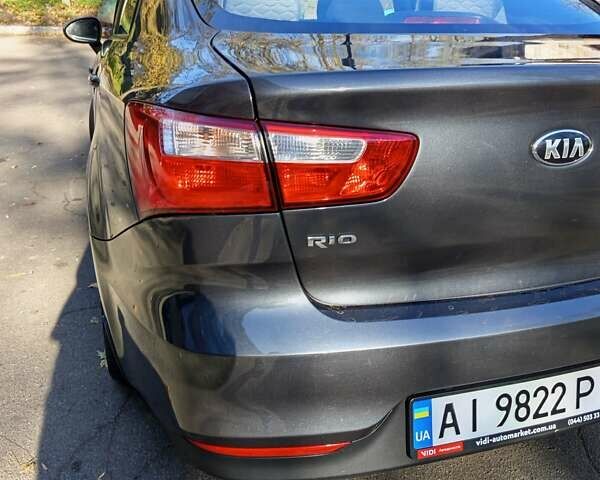 Черный Киа Рио, объемом двигателя 1.37 л и пробегом 185 тыс. км за 8500 $, фото 8 на Automoto.ua