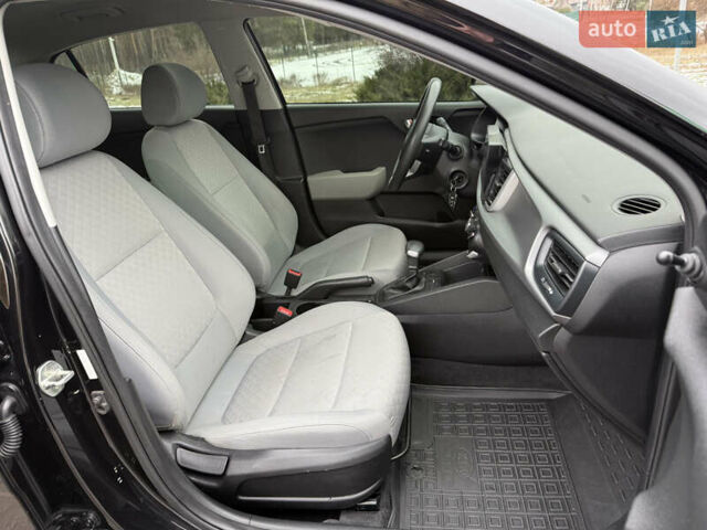 Черный Киа Рио, объемом двигателя 1.6 л и пробегом 135 тыс. км за 9300 $, фото 34 на Automoto.ua