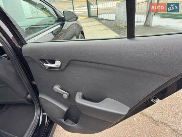 Черный Киа Рио, объемом двигателя 1.59 л и пробегом 89 тыс. км за 9490 $, фото 25 на Automoto.ua