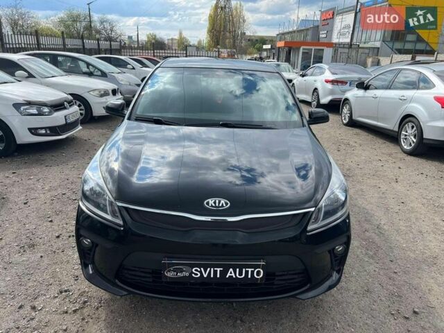 Черный Киа Рио, объемом двигателя 1.37 л и пробегом 145 тыс. км за 12500 $, фото 3 на Automoto.ua