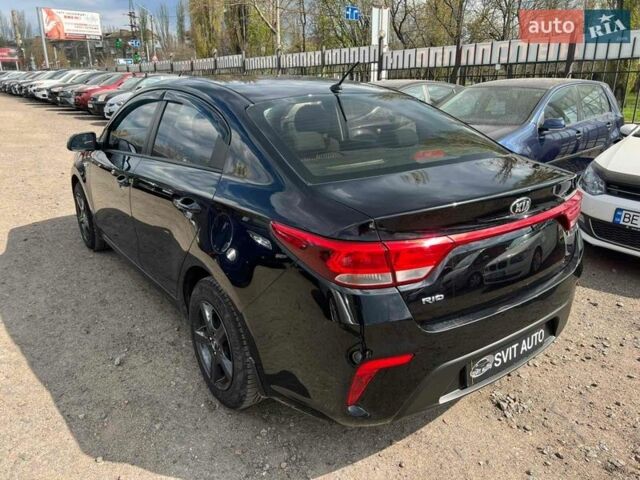 Черный Киа Рио, объемом двигателя 1.37 л и пробегом 145 тыс. км за 12500 $, фото 11 на Automoto.ua