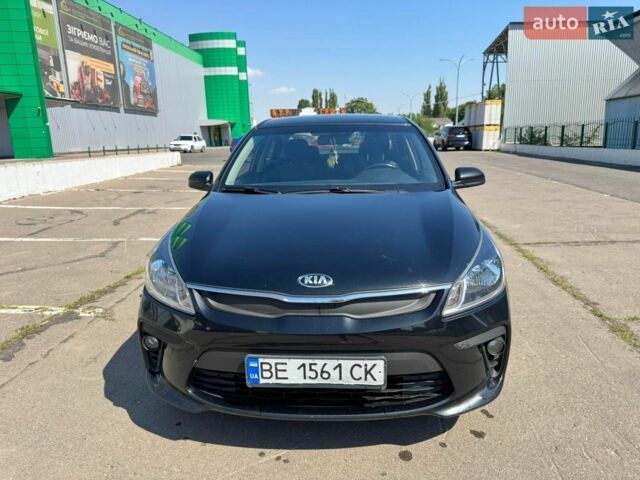 Черный Киа Рио, объемом двигателя 1.37 л и пробегом 150 тыс. км за 11500 $, фото 3 на Automoto.ua