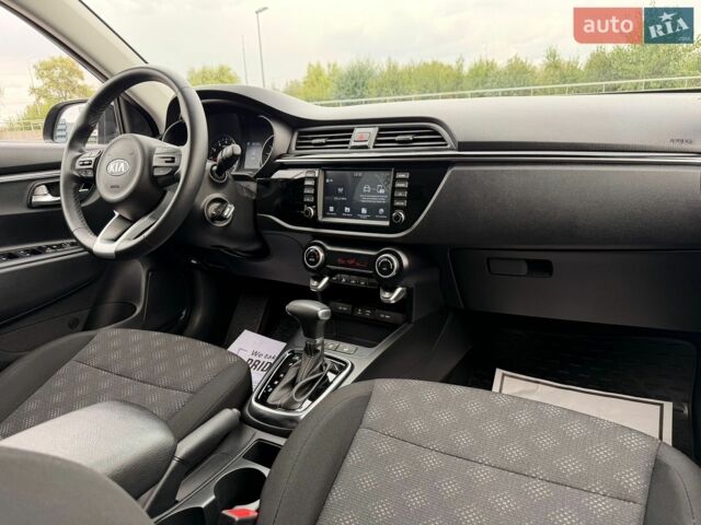 Черный Киа Рио, объемом двигателя 1.6 л и пробегом 31 тыс. км за 14500 $, фото 19 на Automoto.ua