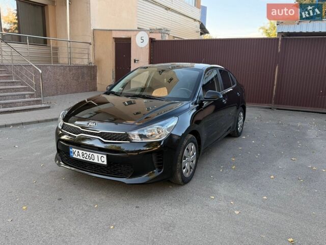Черный Киа Рио, объемом двигателя 1.6 л и пробегом 114 тыс. км за 10300 $, фото 2 на Automoto.ua