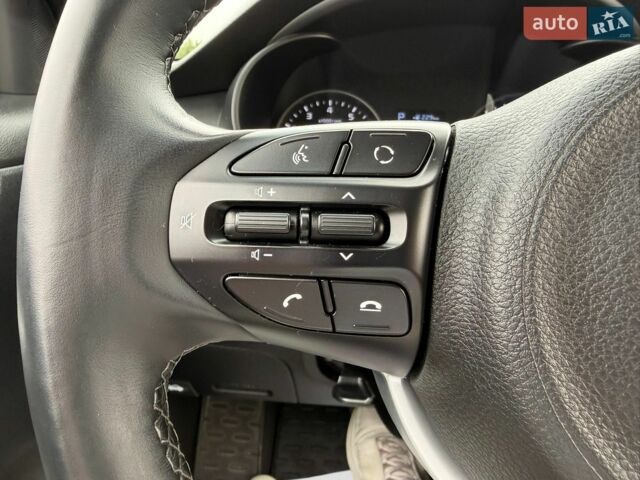 Черный Киа Рио, объемом двигателя 1.6 л и пробегом 31 тыс. км за 14500 $, фото 45 на Automoto.ua