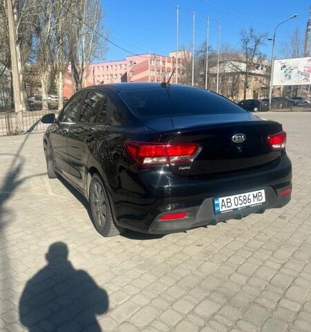Чорний Кіа Ріо, об'ємом двигуна 1.59 л та пробігом 89 тис. км за 11500 $, фото 3 на Automoto.ua