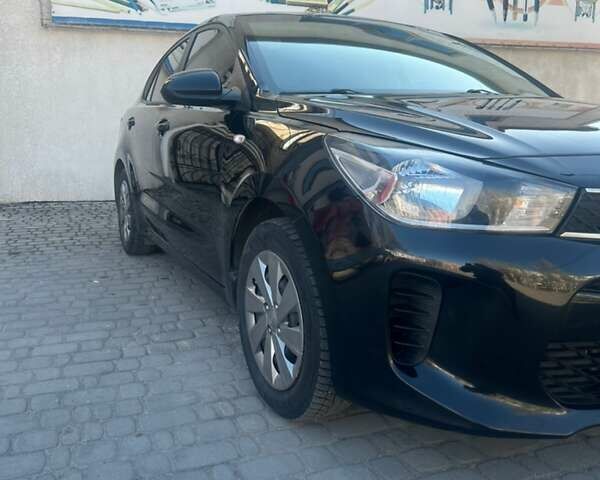 Чорний Кіа Ріо, об'ємом двигуна 1.59 л та пробігом 89 тис. км за 11500 $, фото 2 на Automoto.ua