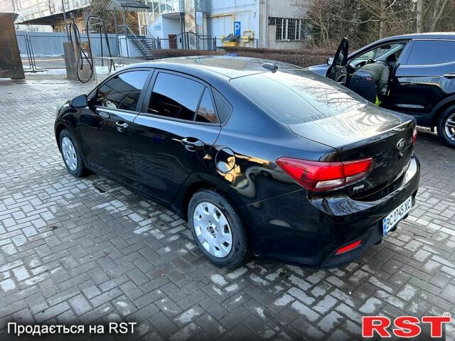 Черный Киа Рио, объемом двигателя 1.6 л и пробегом 0 тыс. км за 10999 $, фото 1 на Automoto.ua