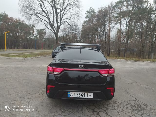 Черный Киа Рио, объемом двигателя 1.4 л и пробегом 53 тыс. км за 14000 $, фото 1 на Automoto.ua