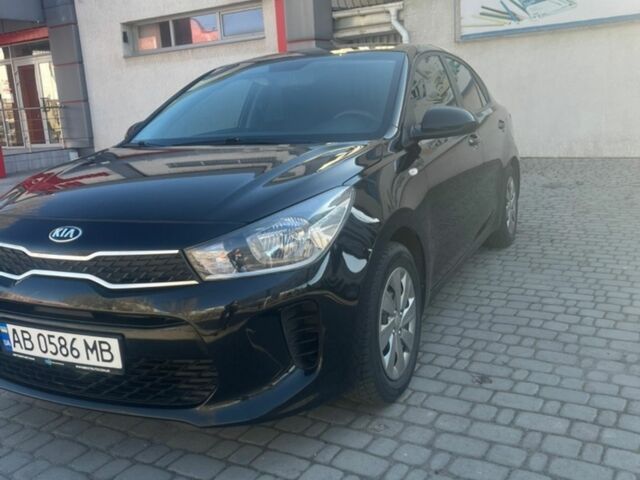 Черный Киа Рио, объемом двигателя 1.59 л и пробегом 89 тыс. км за 11100 $, фото 2 на Automoto.ua