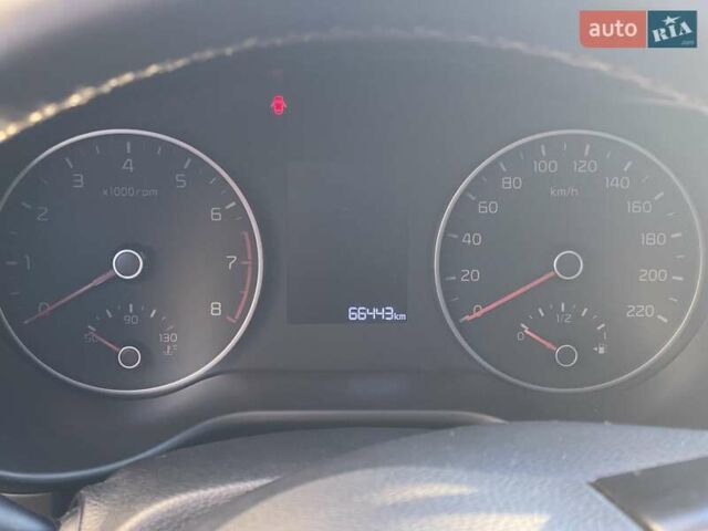 Черный Киа Рио, объемом двигателя 1.59 л и пробегом 67 тыс. км за 14500 $, фото 3 на Automoto.ua