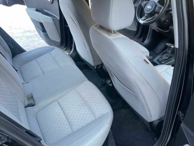 Чорний Кіа Ріо, об'ємом двигуна 1.6 л та пробігом 9 тис. км за 12700 $, фото 16 на Automoto.ua