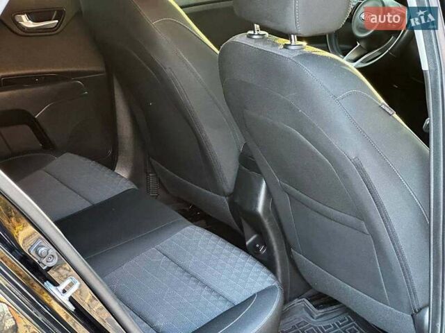Чорний Кіа Ріо, об'ємом двигуна 1.6 л та пробігом 74 тис. км за 11790 $, фото 19 на Automoto.ua