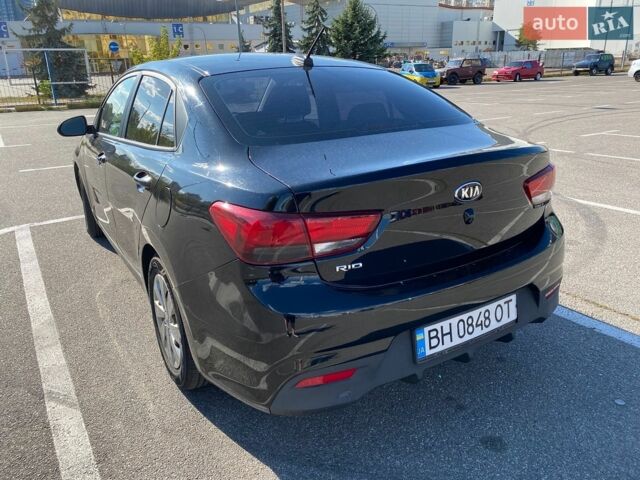 Черный Киа Рио, объемом двигателя 1.59 л и пробегом 144 тыс. км за 10500 $, фото 8 на Automoto.ua