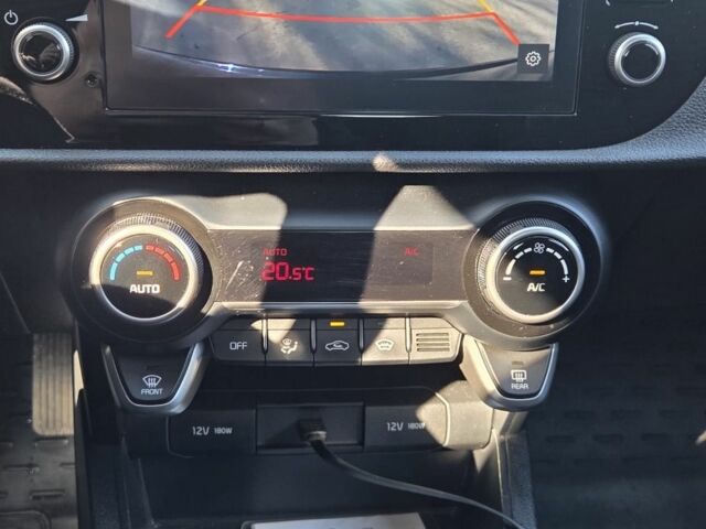 Черный Киа Рио, объемом двигателя 1.6 л и пробегом 59 тыс. км за 16714 $, фото 8 на Automoto.ua