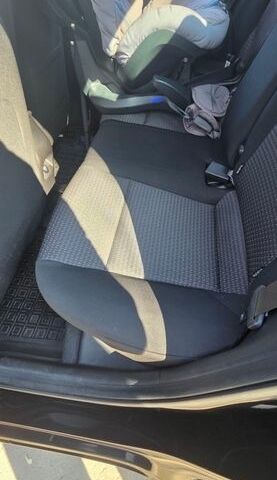 Черный Киа Рио, объемом двигателя 1.59 л и пробегом 59 тыс. км за 14999 $, фото 18 на Automoto.ua