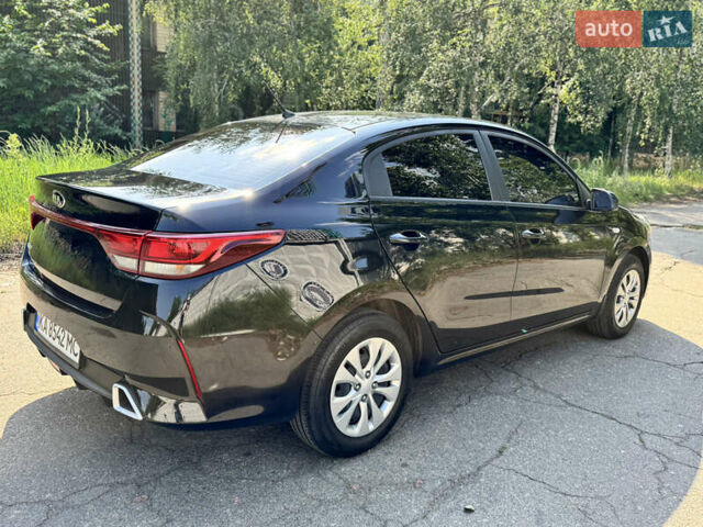 Черный Киа Рио, объемом двигателя 1.37 л и пробегом 25 тыс. км за 11999 $, фото 6 на Automoto.ua