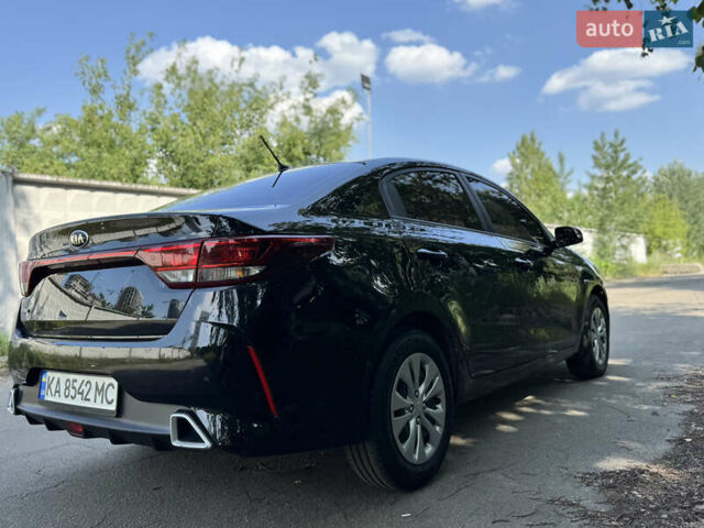 Черный Киа Рио, объемом двигателя 1.37 л и пробегом 25 тыс. км за 11999 $, фото 16 на Automoto.ua