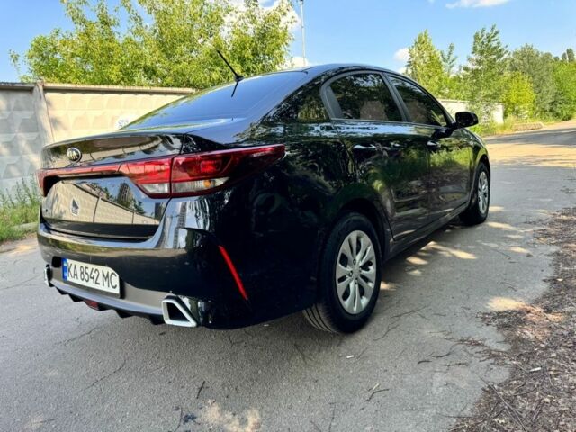 Черный Киа Рио, объемом двигателя 1.4 л и пробегом 24 тыс. км за 12800 $, фото 6 на Automoto.ua
