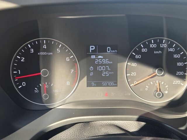 Черный Киа Рио, объемом двигателя 1.6 л и пробегом 59 тыс. км за 16714 $, фото 7 на Automoto.ua