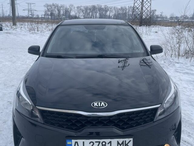 Чорний Кіа Ріо, об'ємом двигуна 1.6 л та пробігом 68 тис. км за 15000 $, фото 1 на Automoto.ua