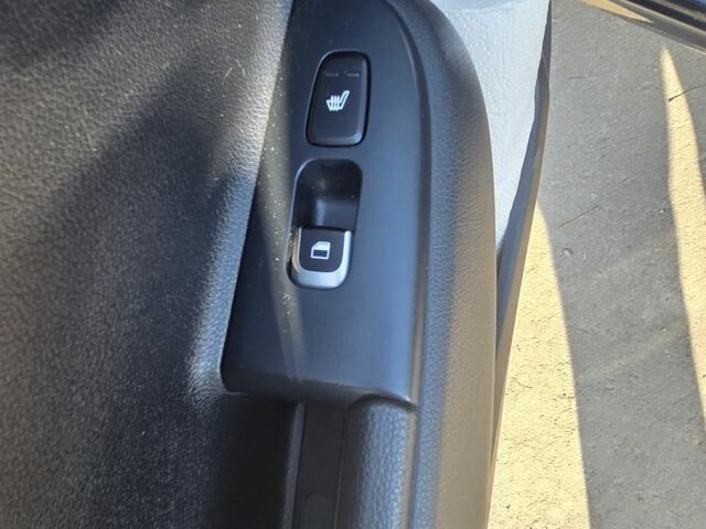 Черный Киа Рио, объемом двигателя 1.6 л и пробегом 59 тыс. км за 16714 $, фото 13 на Automoto.ua