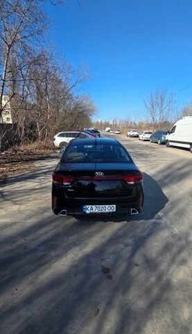 Черный Киа Рио, объемом двигателя 1.59 л и пробегом 59 тыс. км за 14999 $, фото 1 на Automoto.ua
