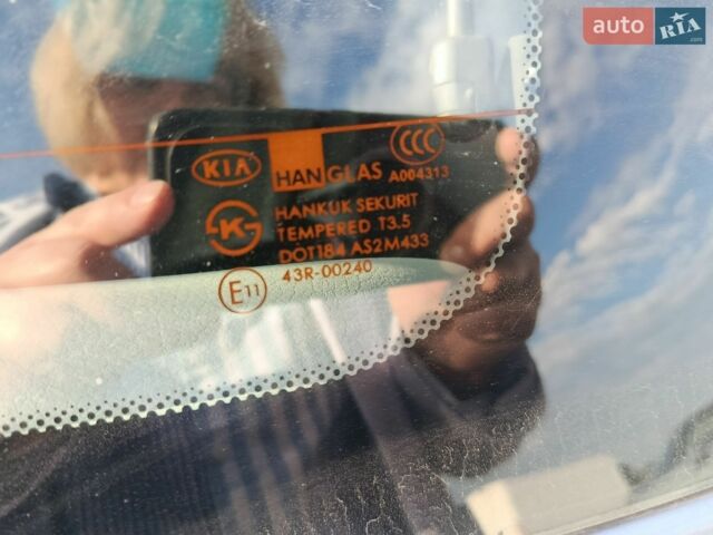 Фиолетовый Киа Рио, объемом двигателя 1.34 л и пробегом 87 тыс. км за 3600 $, фото 5 на Automoto.ua