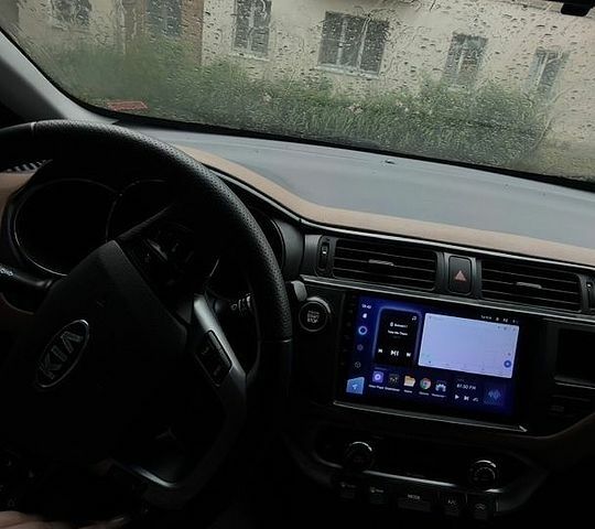 Коричневий Кіа Ріо, об'ємом двигуна 1.4 л та пробігом 180 тис. км за 9100 $, фото 4 на Automoto.ua
