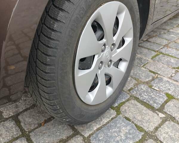 Коричневий Кіа Ріо, об'ємом двигуна 1.25 л та пробігом 238 тис. км за 6900 $, фото 19 на Automoto.ua