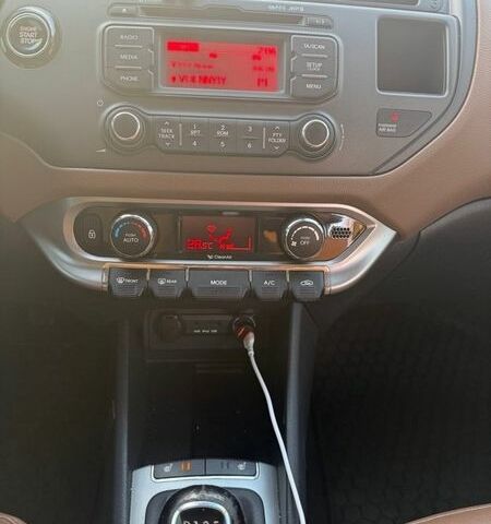 Коричневый Киа Рио, объемом двигателя 1.4 л и пробегом 171 тыс. км за 7950 $, фото 26 на Automoto.ua