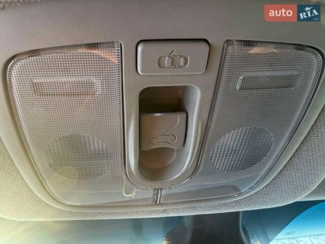 Коричневый Киа Рио, объемом двигателя 1.4 л и пробегом 171 тыс. км за 7950 $, фото 32 на Automoto.ua