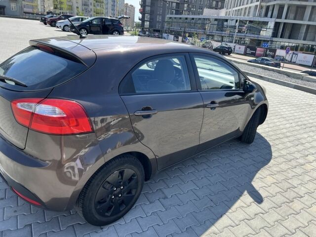 Коричневый Киа Рио, объемом двигателя 1.2 л и пробегом 234 тыс. км за 6300 $, фото 10 на Automoto.ua