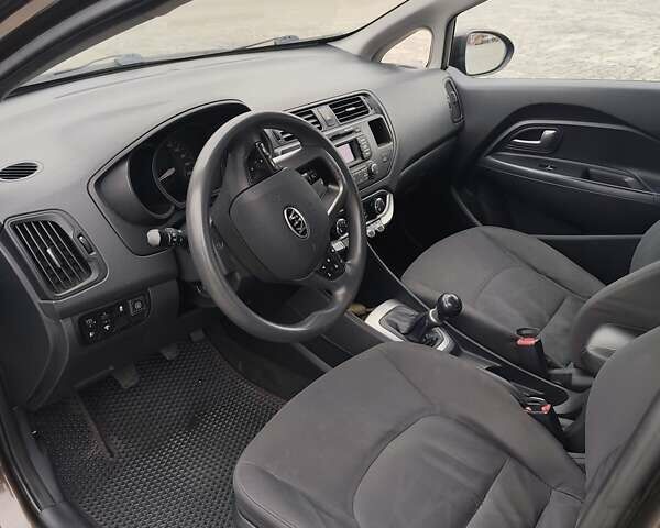 Коричневий Кіа Ріо, об'ємом двигуна 1.25 л та пробігом 238 тис. км за 6900 $, фото 14 на Automoto.ua