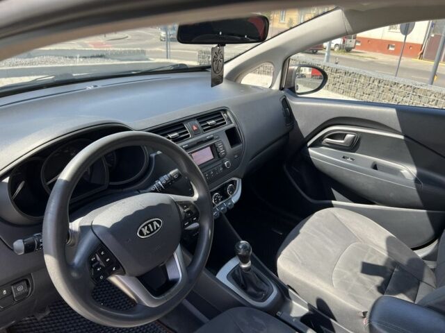 Коричневый Киа Рио, объемом двигателя 1.2 л и пробегом 234 тыс. км за 6300 $, фото 3 на Automoto.ua