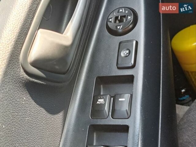 Коричневый Киа Рио, объемом двигателя 1.12 л и пробегом 236 тыс. км за 5600 $, фото 11 на Automoto.ua