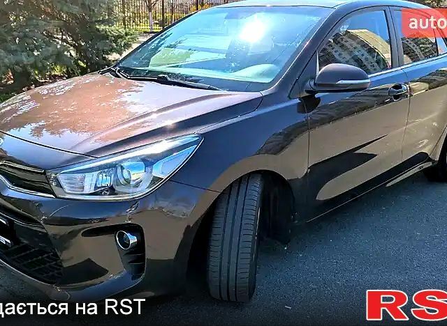 Кіа Ріо 2017 у Києві на Automoto.ua Коричневий Кіа Ріо, об'ємом двигуна 1.4 л та пробігом 113 тис. км за 14900 $, фото 7 на Automoto.ua