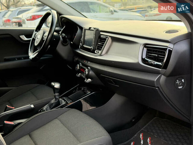 Коричневий Кіа Ріо, об'ємом двигуна 1.4 л та пробігом 82 тис. км за 14800 $, фото 47 на Automoto.ua