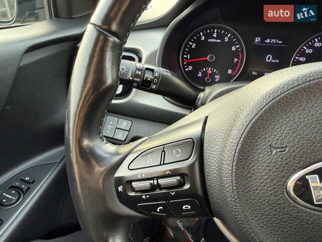 Коричневий Кіа Ріо, об'ємом двигуна 1.4 л та пробігом 82 тис. км за 14800 $, фото 50 на Automoto.ua