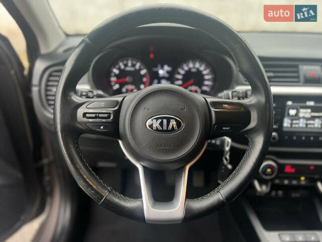 Коричневый Киа Рио, объемом двигателя 1.59 л и пробегом 65 тыс. км за 12800 $, фото 23 на Automoto.ua