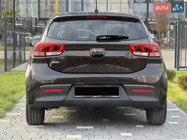 Коричневий Кіа Ріо, об'ємом двигуна 1.4 л та пробігом 82 тис. км за 14800 $, фото 16 на Automoto.ua